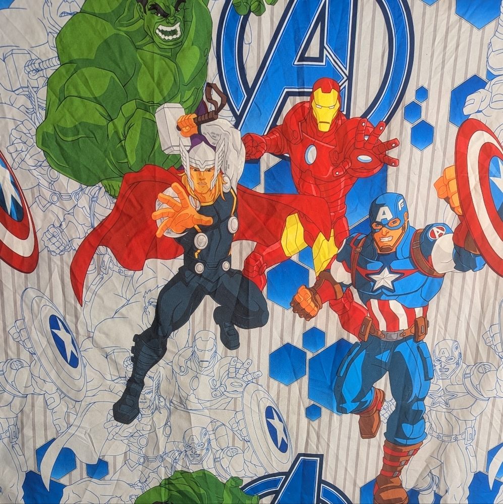Marvel Super Heroes Twin Flat Sheet,12oz Is